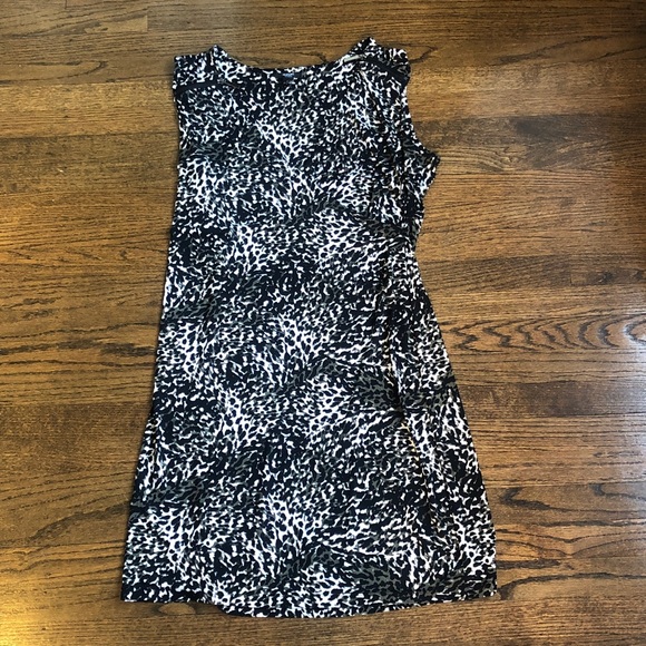 3/$20 Alfani Olive Cheetah Animal Print V-Neck Stretch Zipper Shoulder MidiDress - Picture 1 of 8